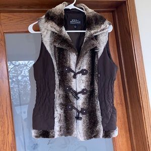 Fur vest
